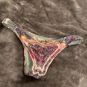 Victoria’s Secret cheeky printed bikini bottoms